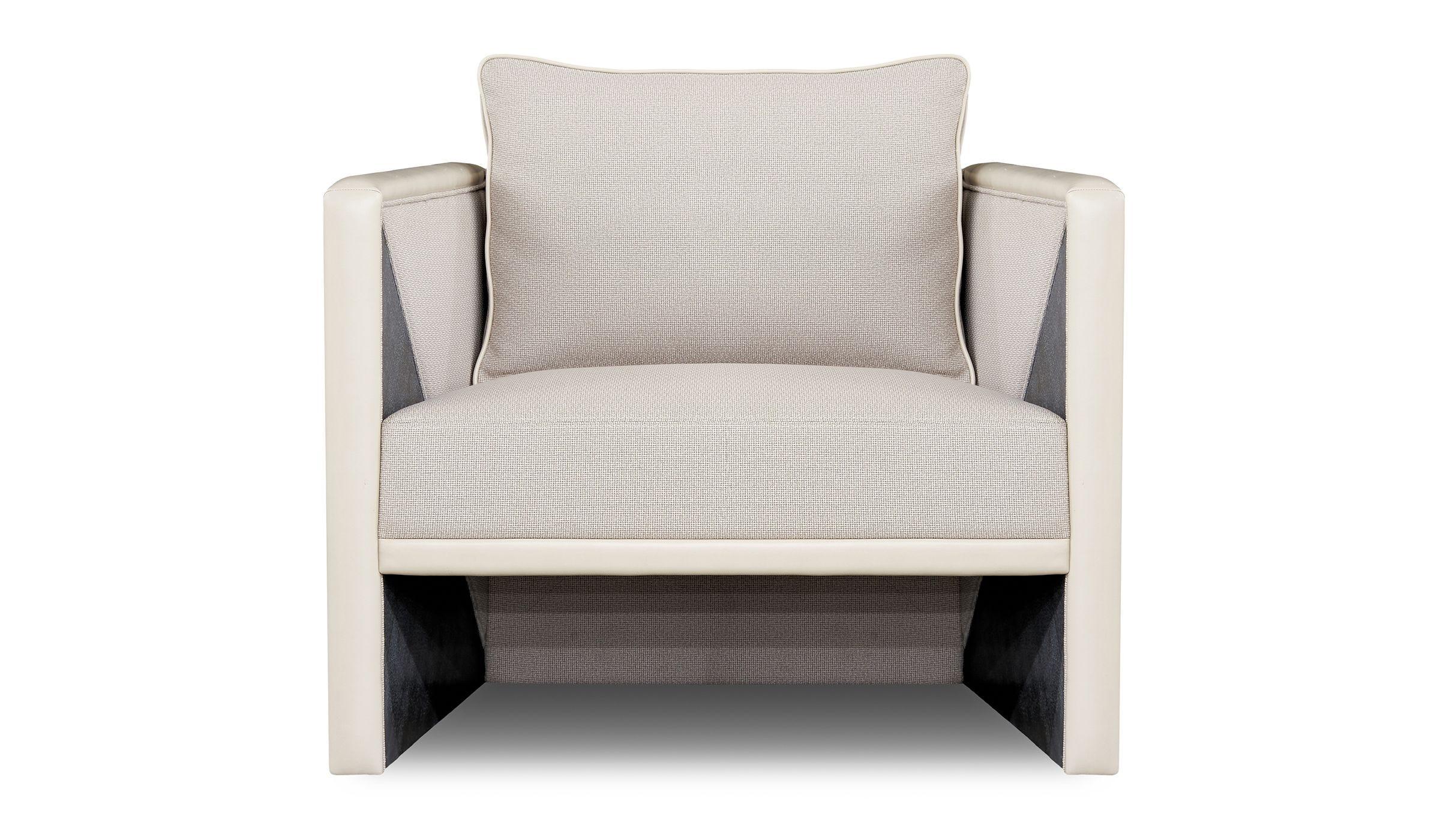 Elayn Lounge Chair